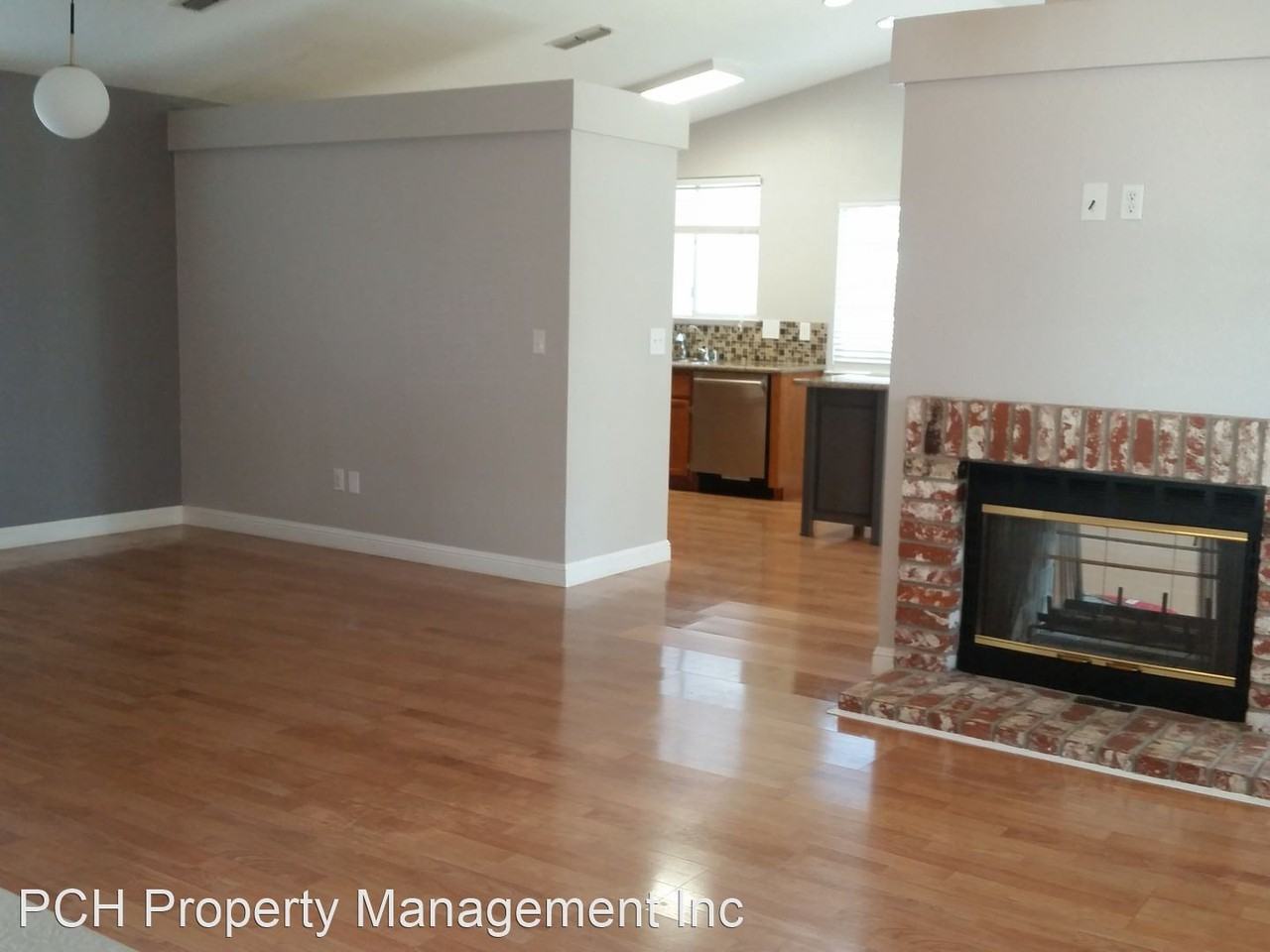 1419 Legends Way - Photo 2 of 6