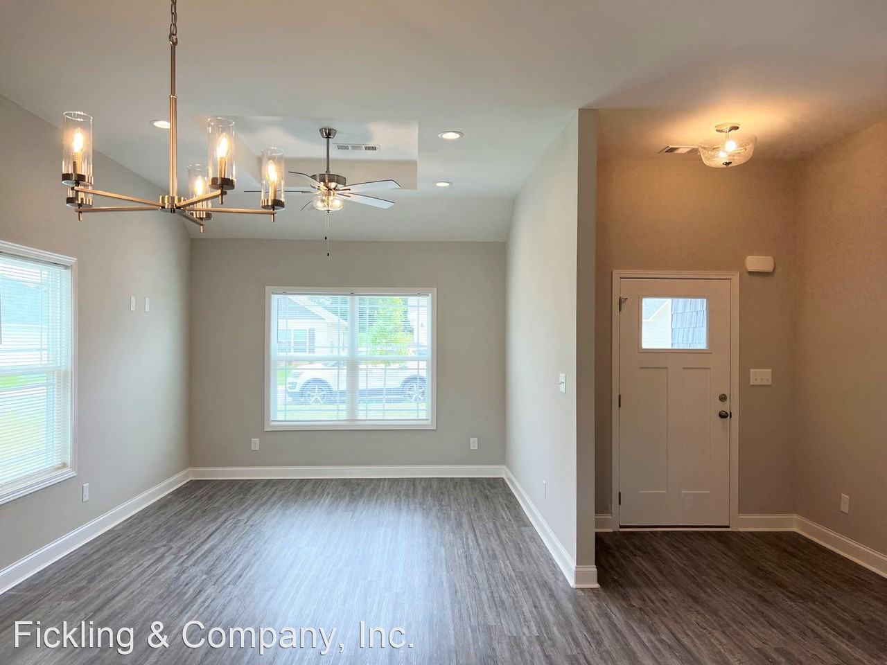 198 Red Tail Cir - Photo 2 of 21