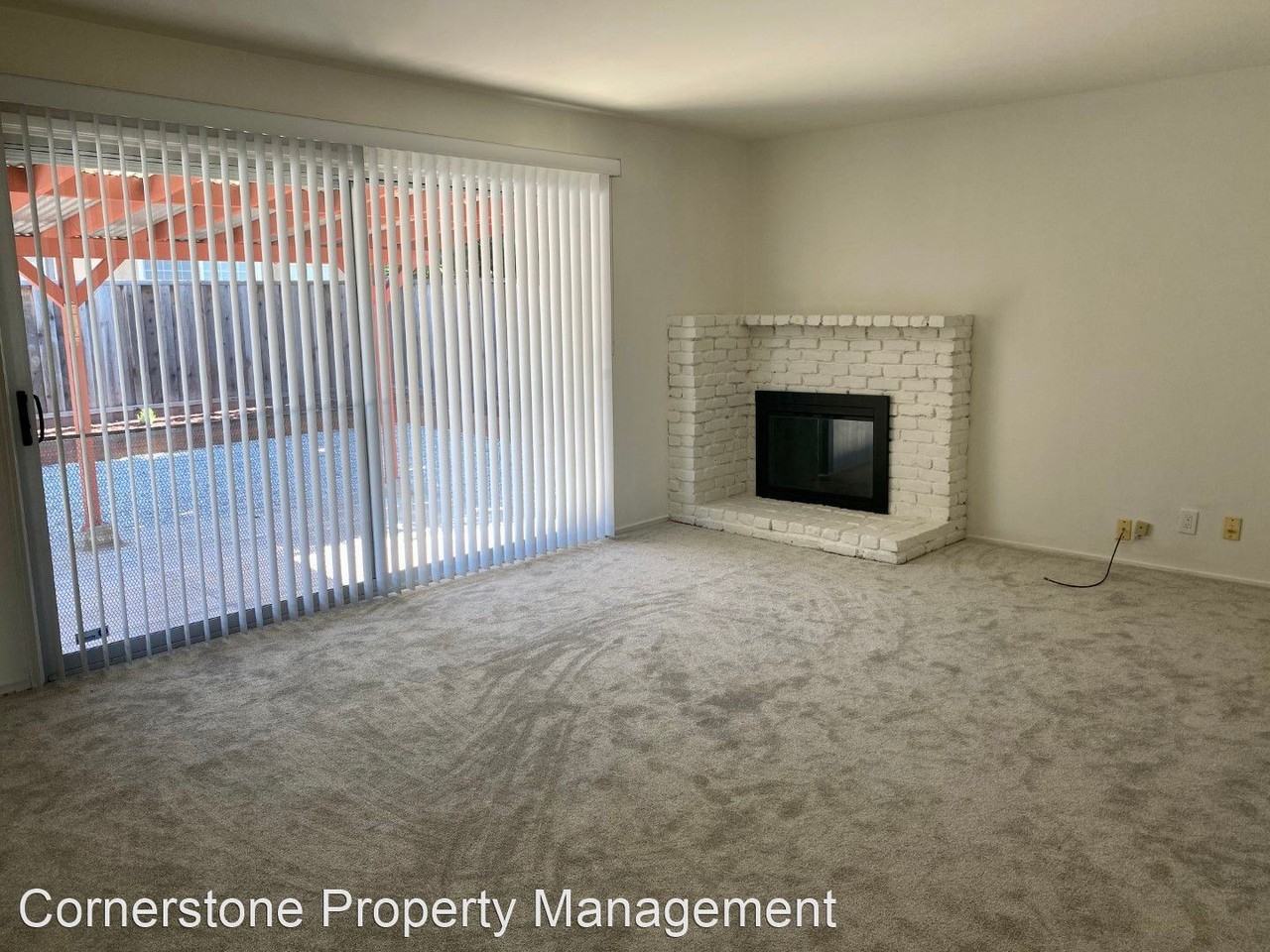 4656 Elmhurst Dr - Photo 2 of 9