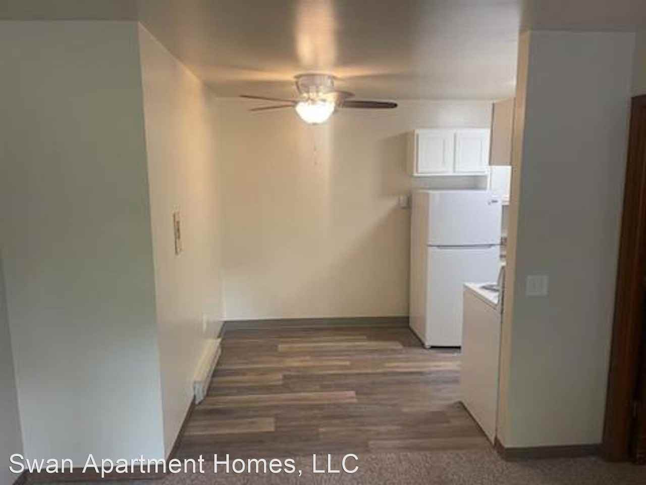 All one level, private entry units! - Photo 3 of 8