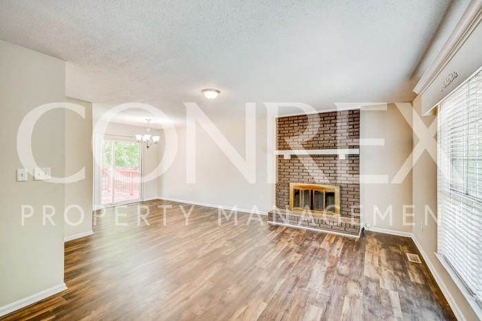 5944 Tyler Loop Rd - Photo 3 of 12