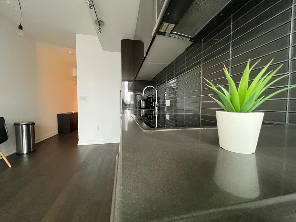 199 Slater Street - Photo 5 of 7