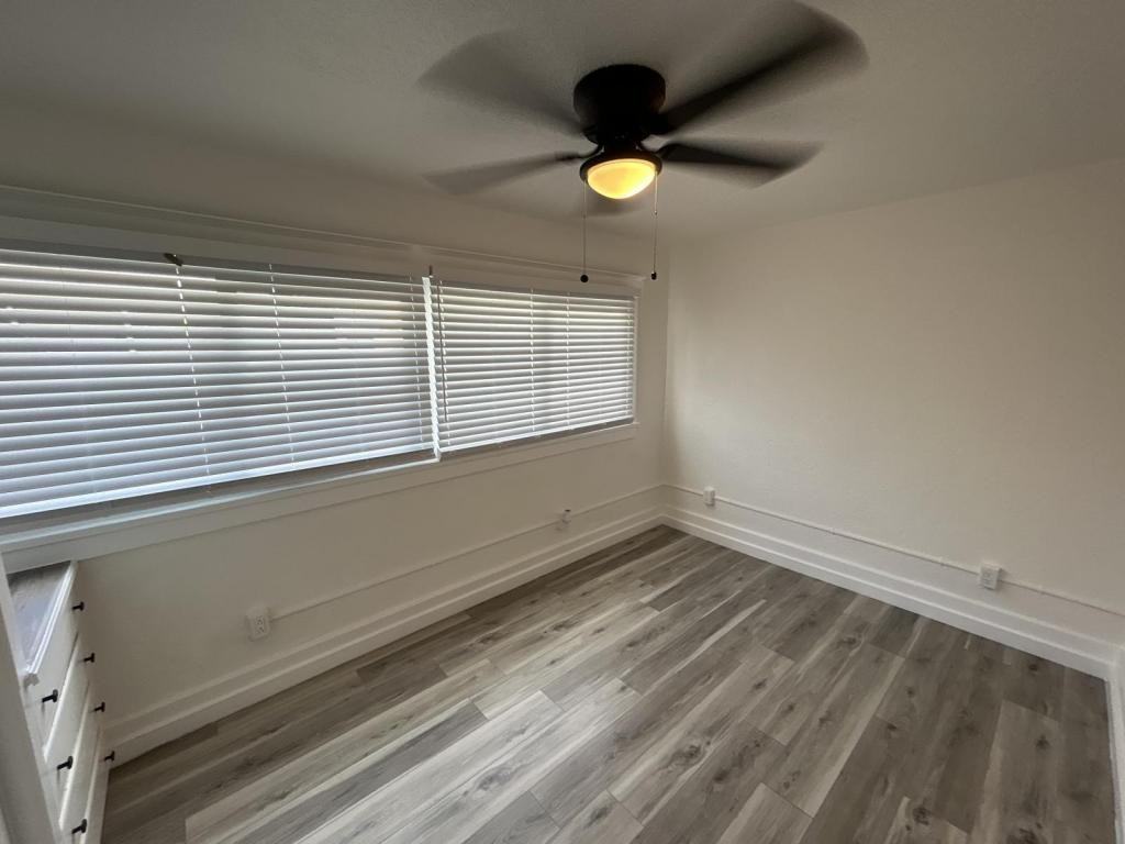 2102 Jefferson Ave - Photo 3 of 28