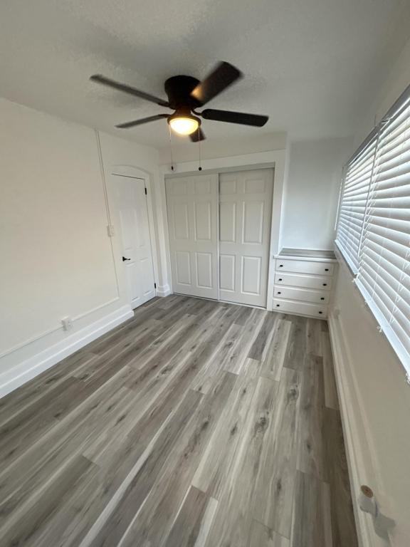 2102 Jefferson Ave - Photo 4 of 28
