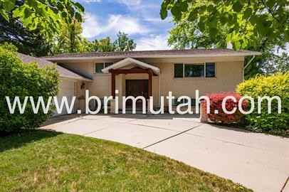 1720 E Millcreek Cir - Photo 3 of 34