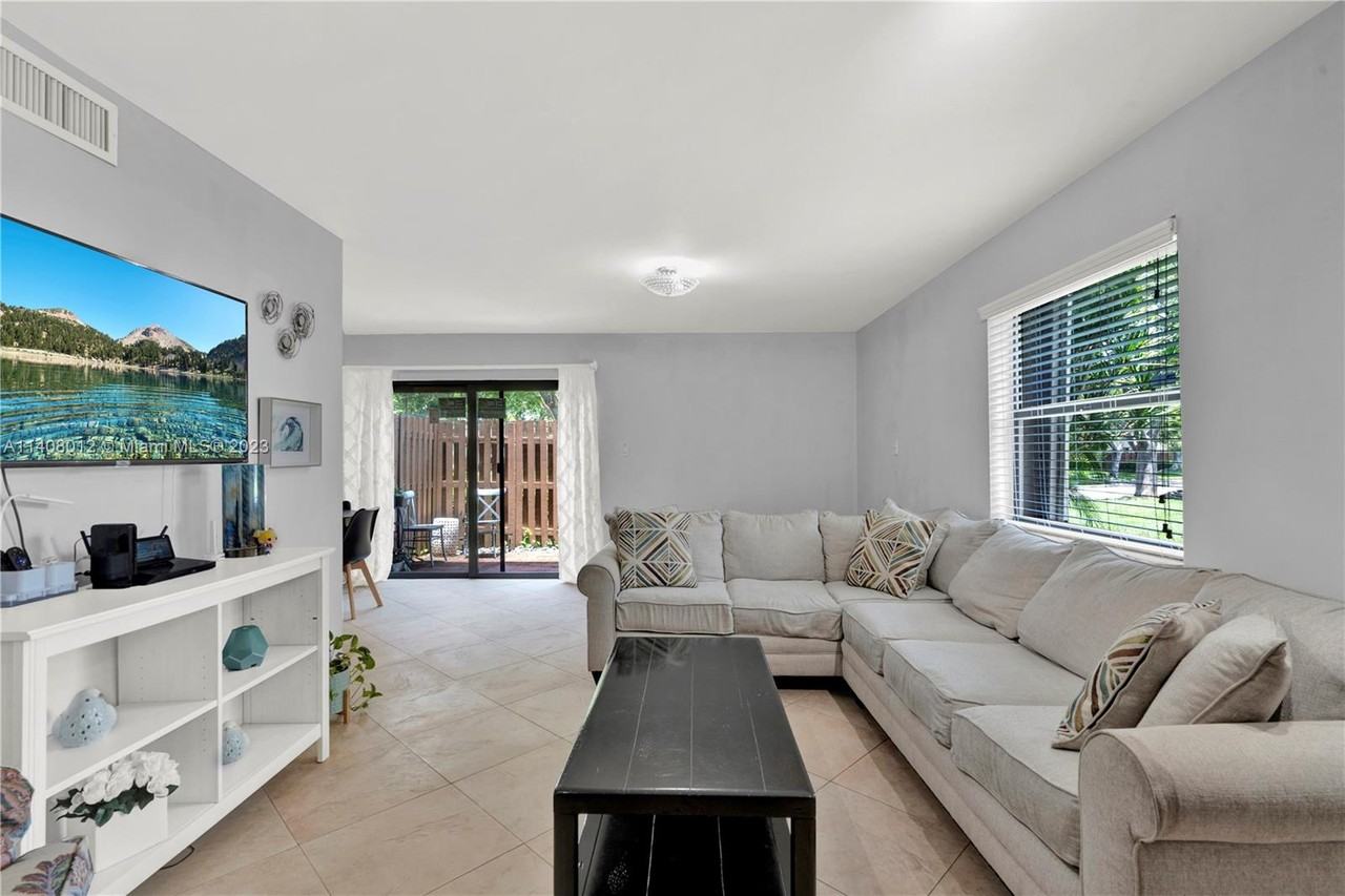 11490 Southwest 109th Road #30F - Photo 3 of 10