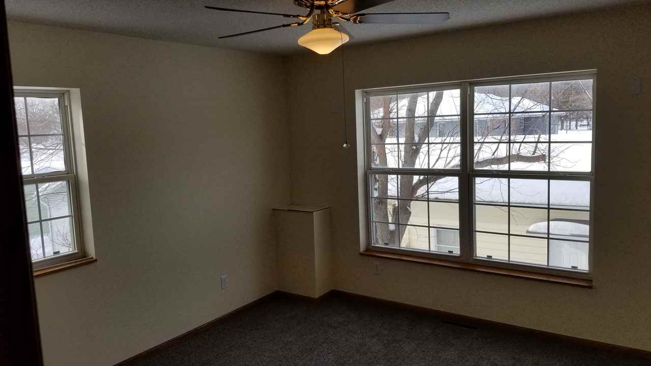 222 N Washington Ave #NA - Photo 2 of 27