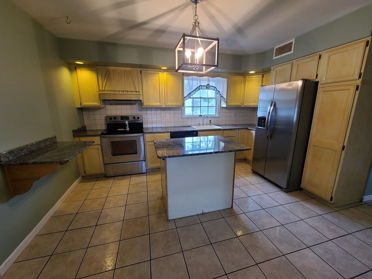 801 Laconia Cir #NA - Photo 3 of 38