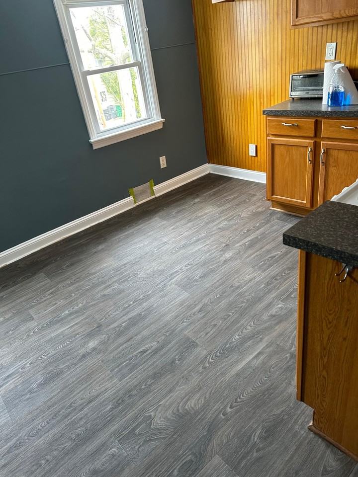 438 Broomall St #A - Photo 3 of 21