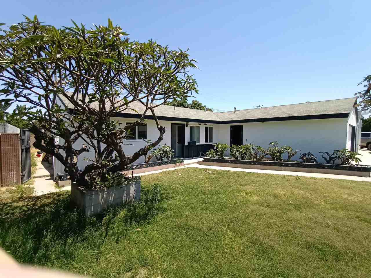 5511 Marcella Ave #NA - Photo 3 of 30