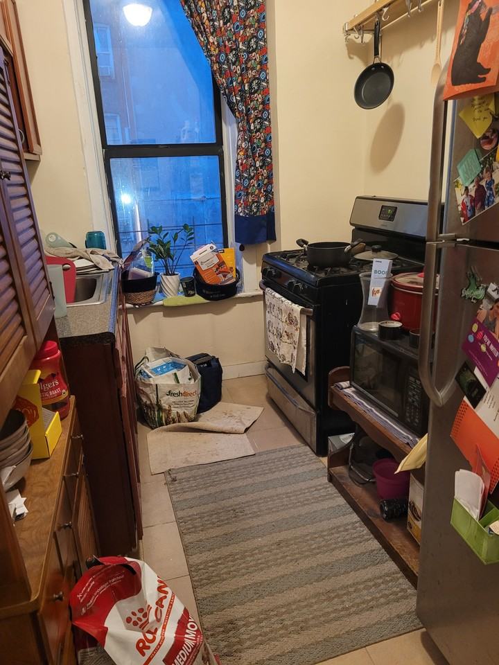 1226 Lincoln Place #B3