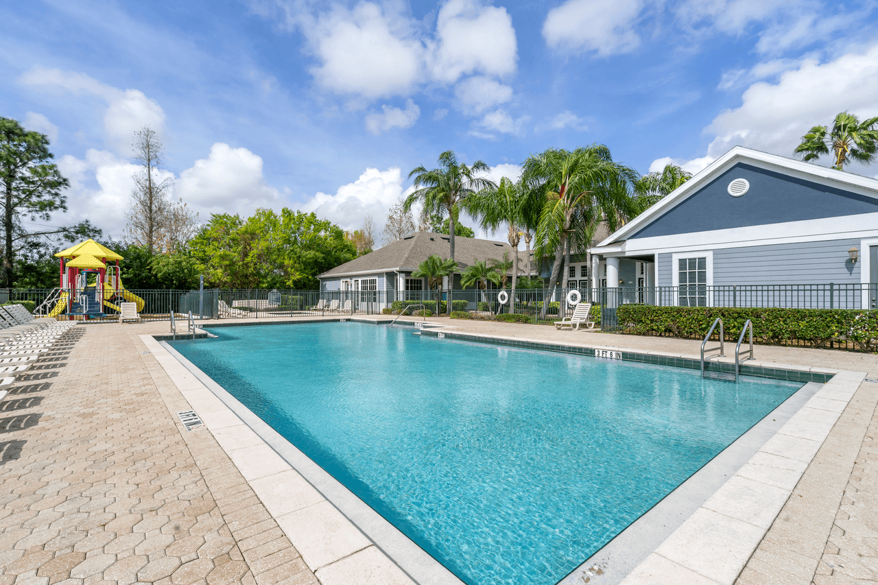 Wyngate Apartments - Photo 2 of 11