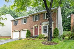 featured image of 9843 Campbell Dr #1