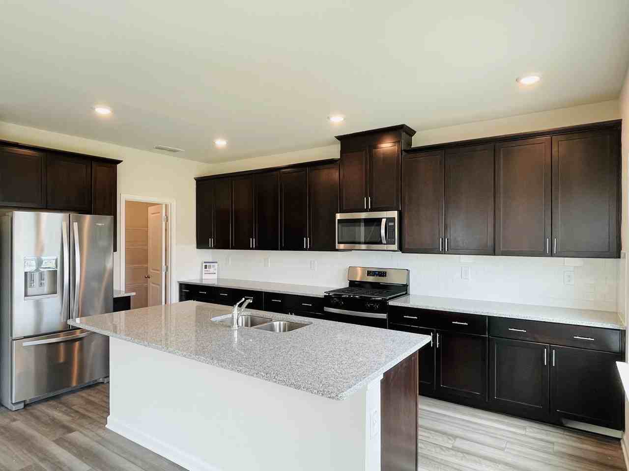 5950 Green Ash Ct #1 - Photo 4 of 11