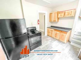featured image of 40 1st St #3