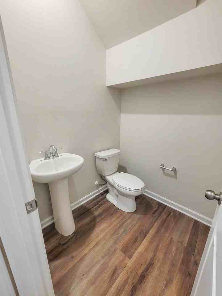 22 Echo Valley Dr #1 - Photo 6 of 12