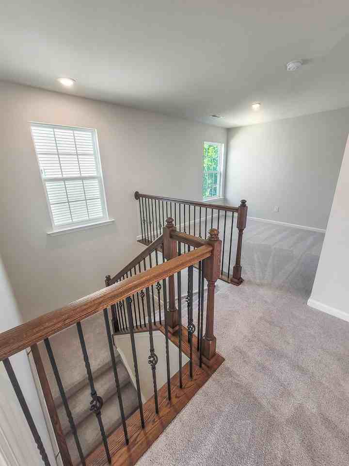 22 Echo Valley Dr #1 - Photo 7 of 12