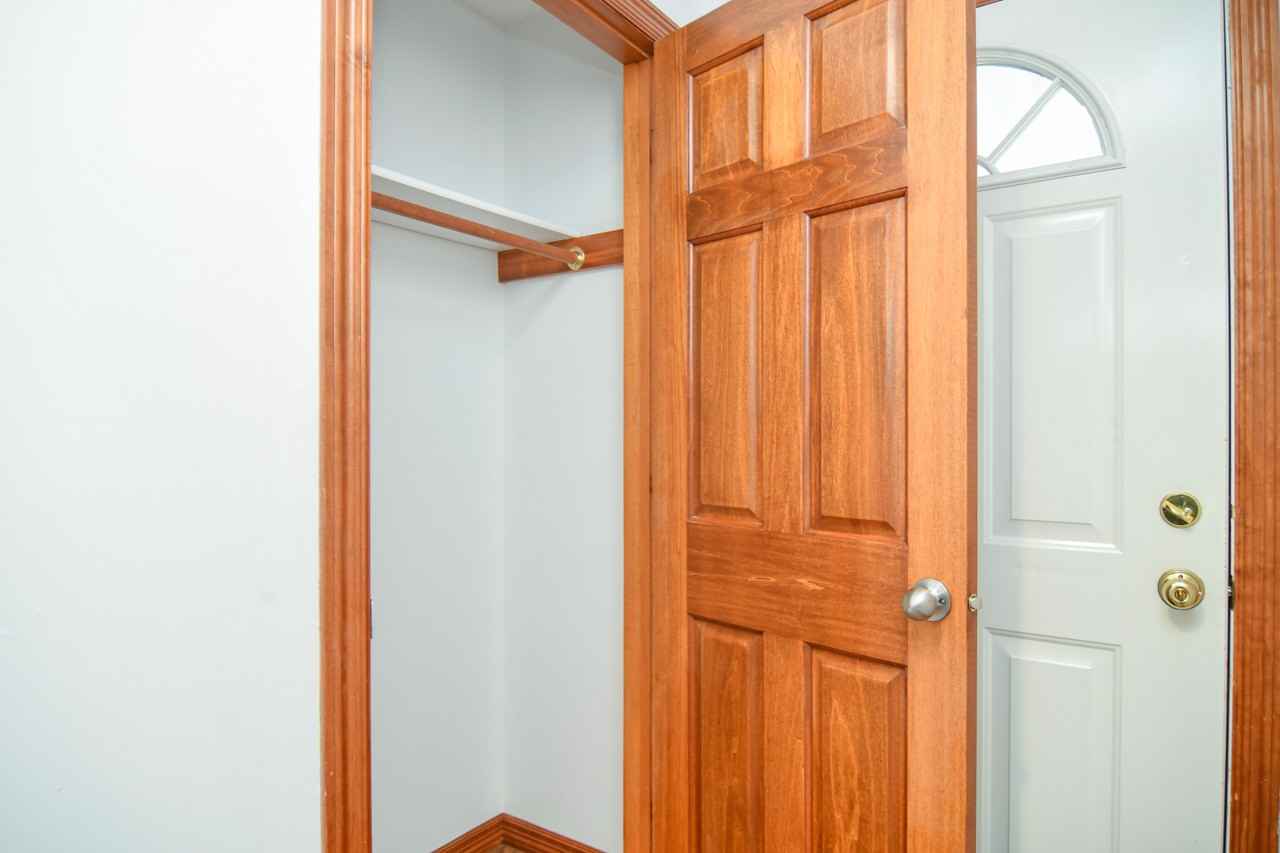 160 E River Dr #160 - Photo 3 of 27