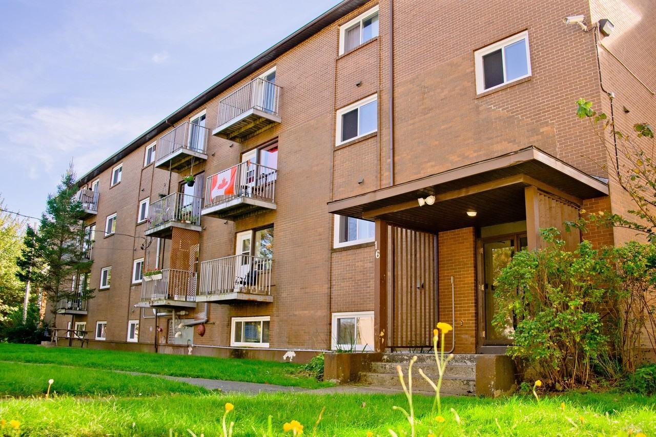 16 Dawn Street - Photo 2 of 3