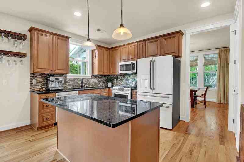 1347 Appling Dr - Photo 7 of 14