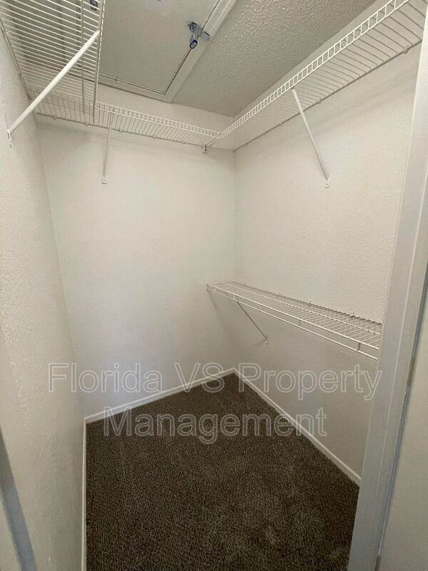 2206 Antigua Pl #1037 - Photo 5 of 17