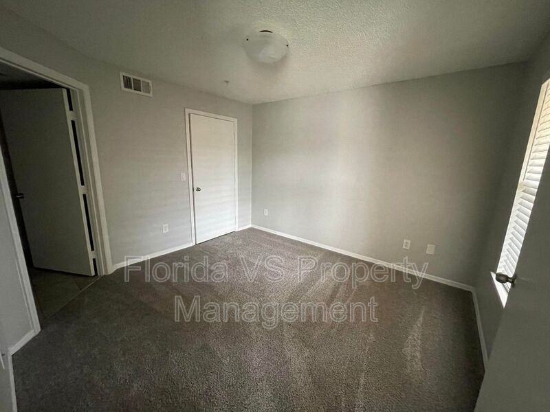 2206 Antigua Pl #1037 - Photo 6 of 17
