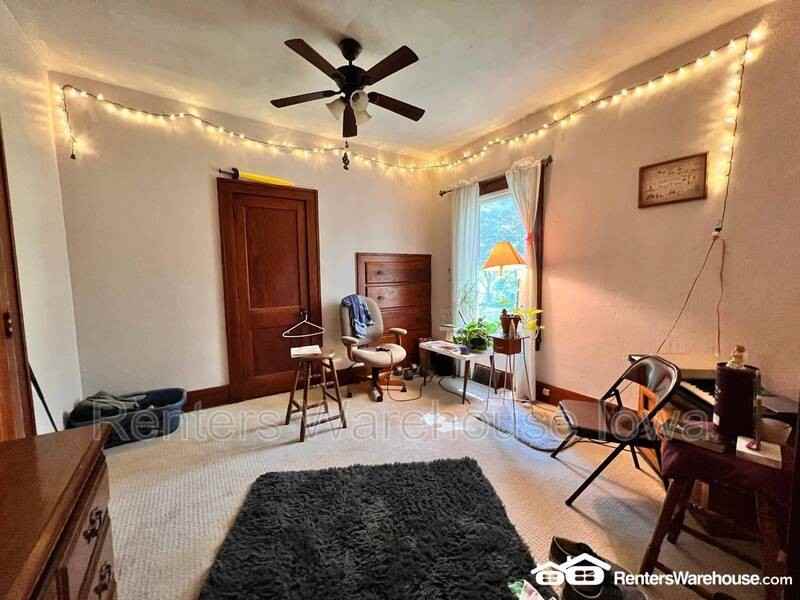 7617 Hoover St - Photo 6 of 20