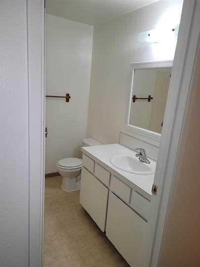 361 - 529 Railroad Street - Photo 3 of 6