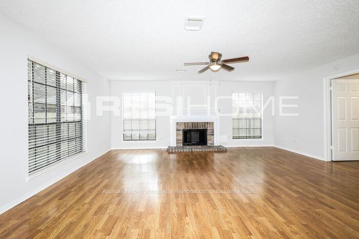 22 Hidden View Pl - Photo 3 of 25
