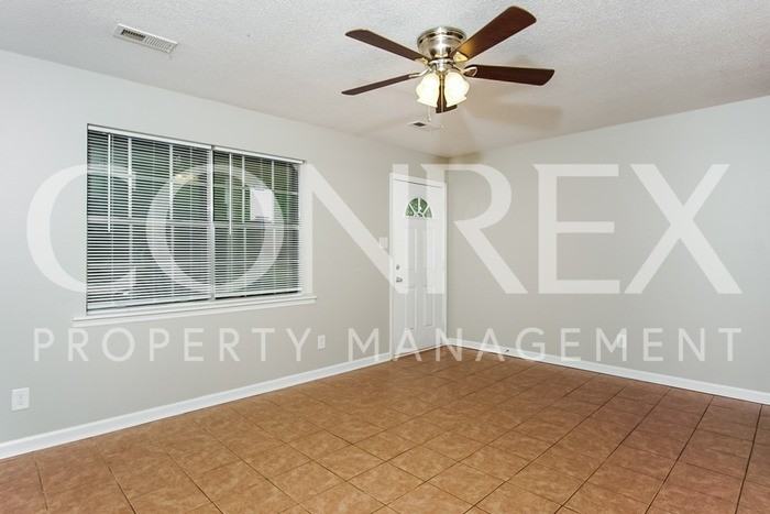 507 Plum Dr Sw - Photo 3 of 13