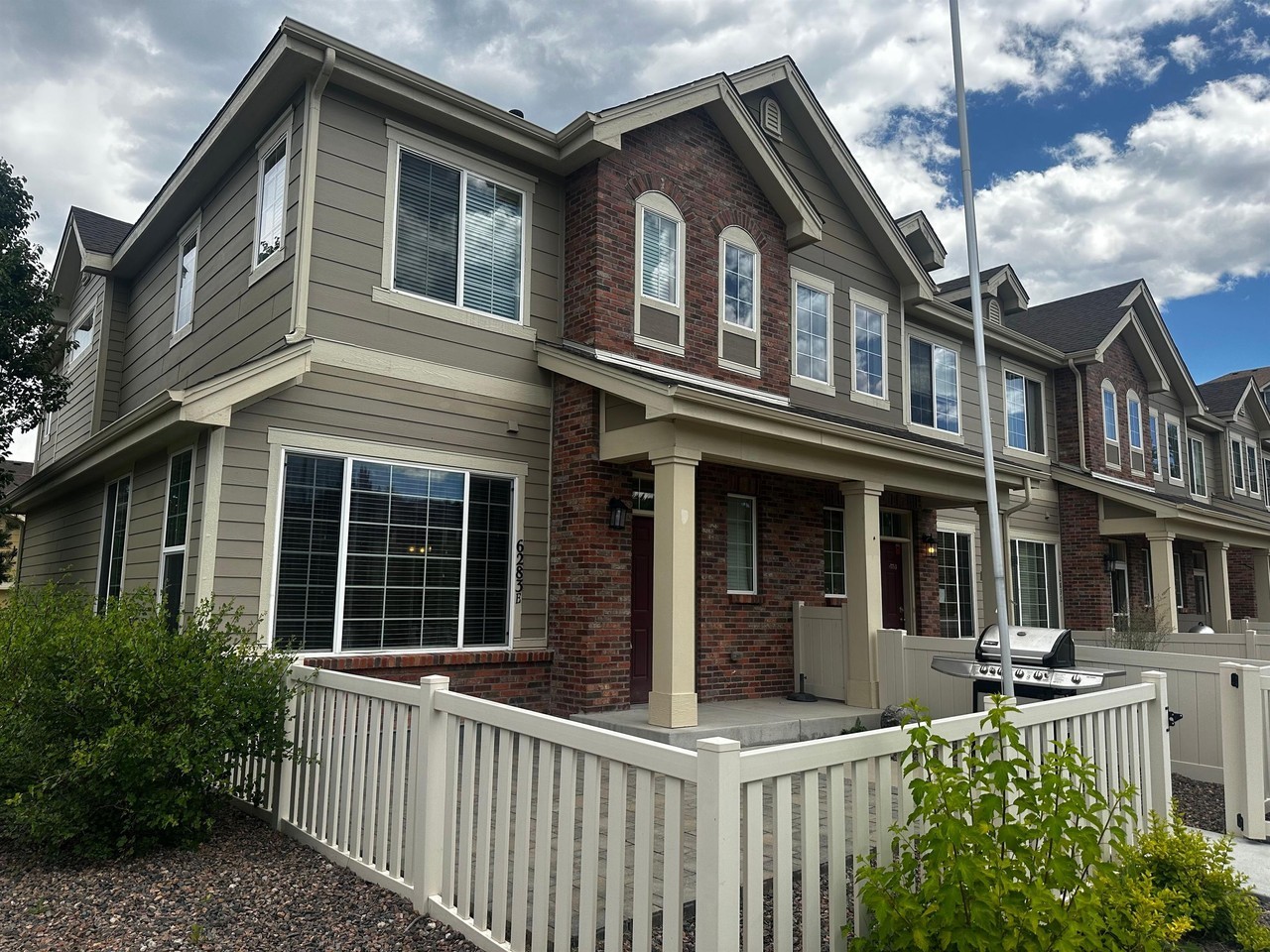 6283 Poppy Ct #E - Photo 2 of 27