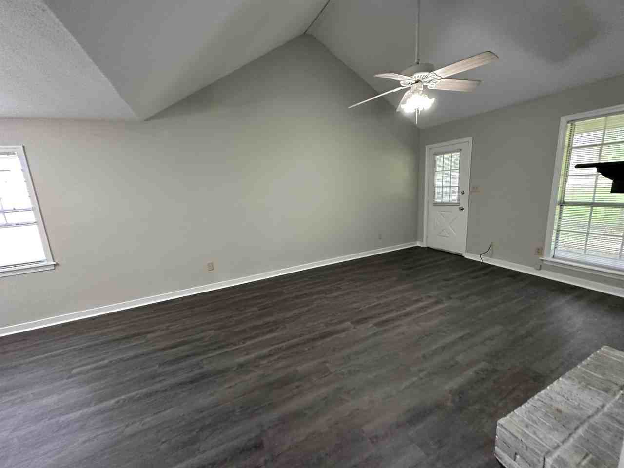 108 Briarmeade Dr #A - Photo 5 of 11