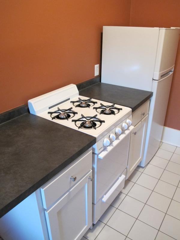 148 Gibbs St - Photo 2 of 9