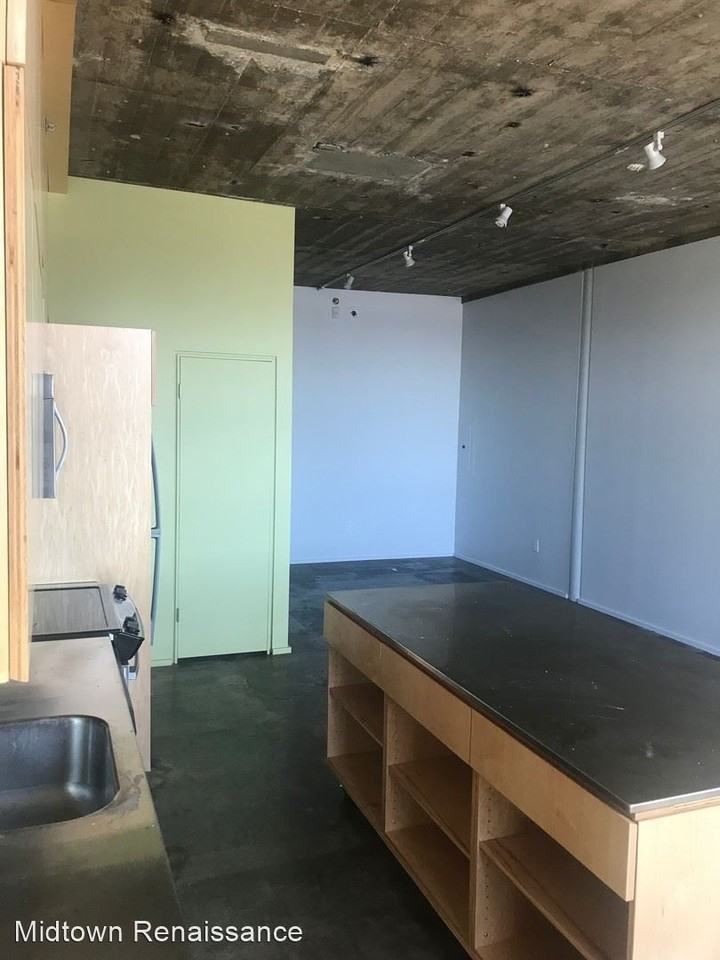 430 NW 12th Street - Photo 2 of 14