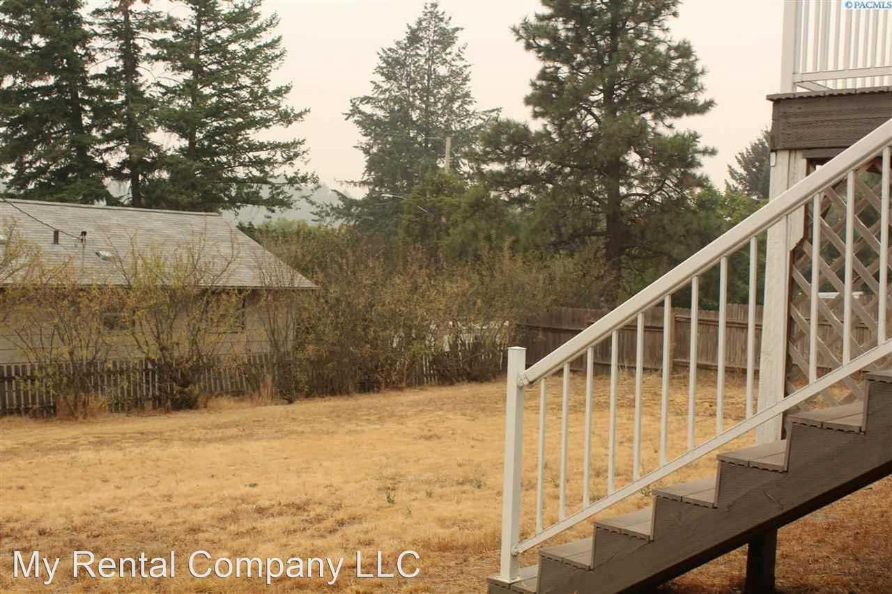 620 Nw Fisk St - Photo 3 of 50