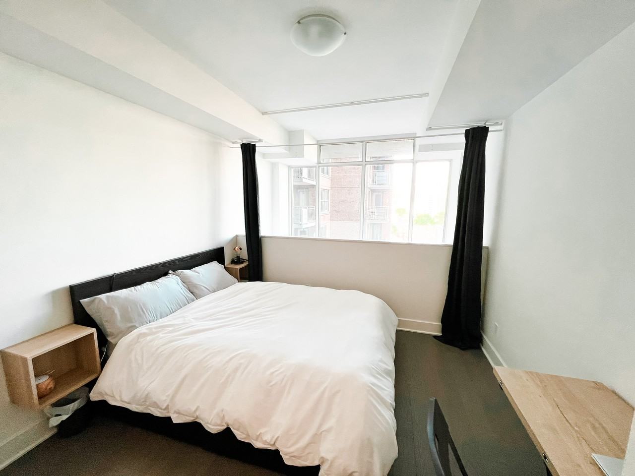 255 Bay St - Photo 6 of 26