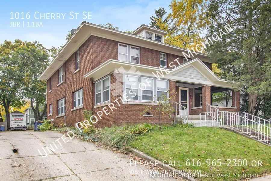 1016 Cherry St Se - Photo 3 of 26