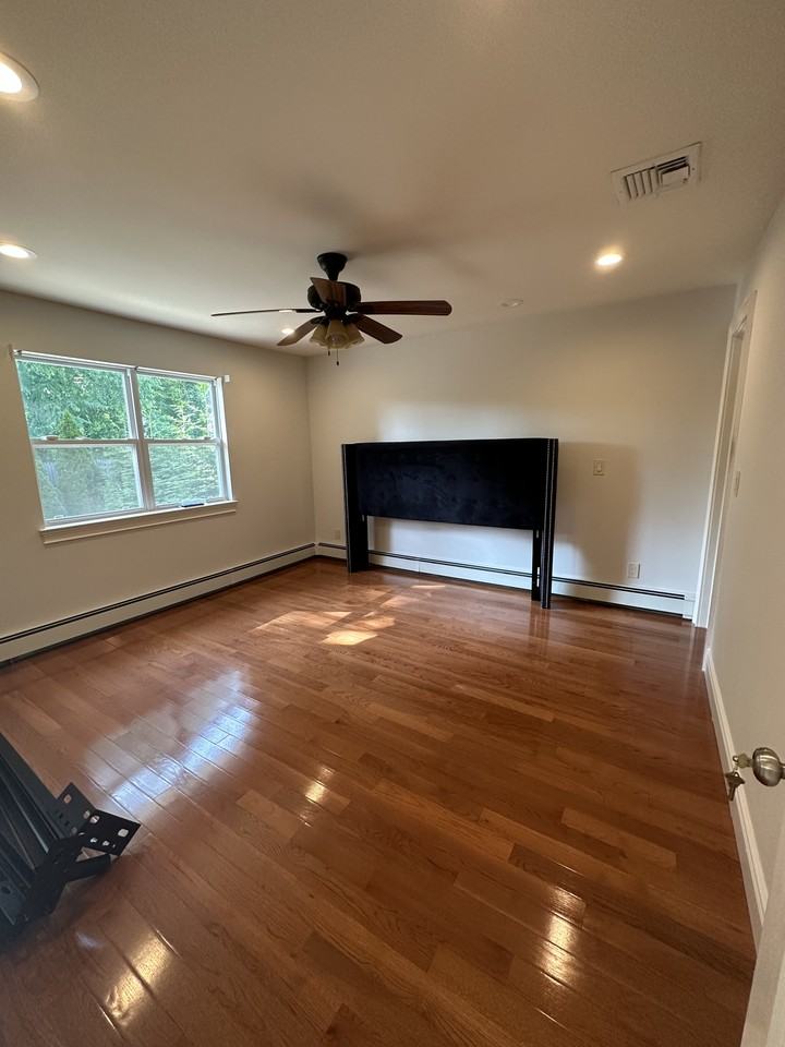 17 Gary Pl - Photo 2 of 7