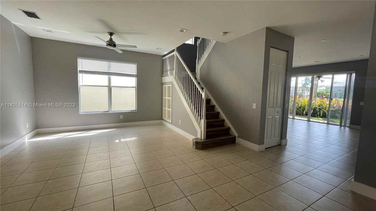 8796 Briarwood Meadow Ln #NA - Photo 2 of 22
