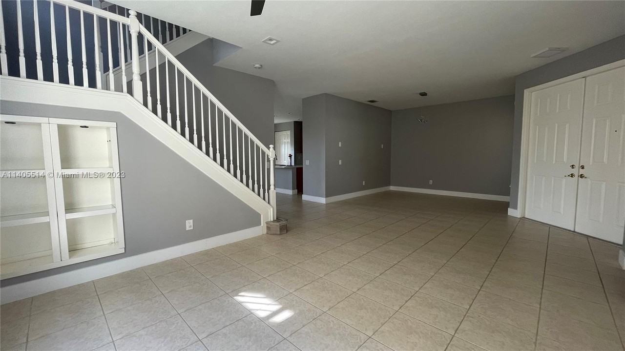 8796 Briarwood Meadow Ln #NA - Photo 3 of 22