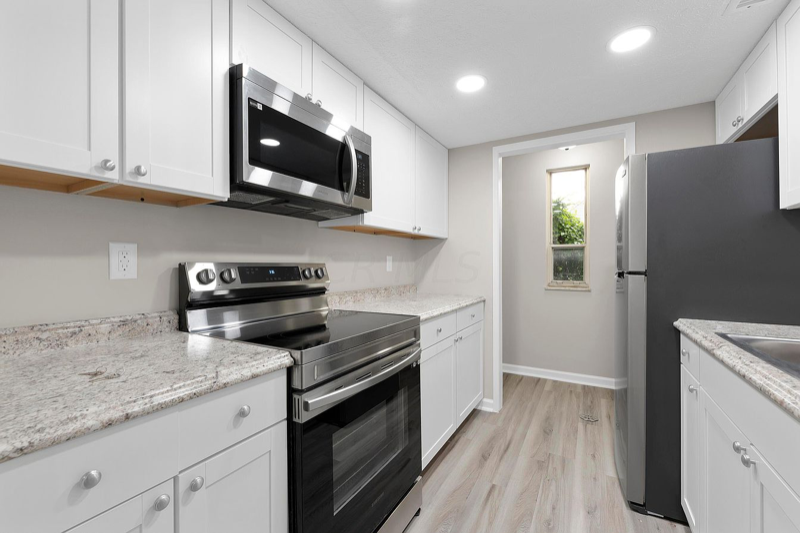 169 Brandywine Dr - Photo 2 of 5