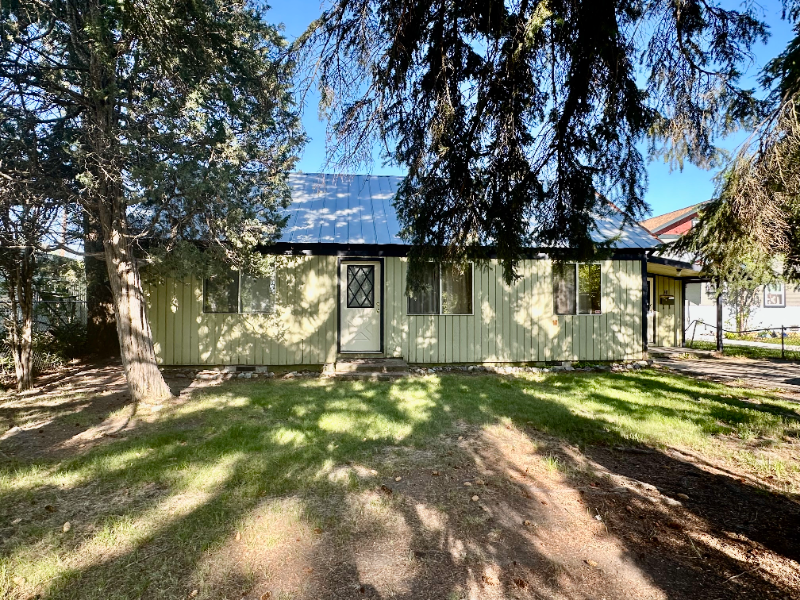 20 Iowa Ave - Photo 2 of 12