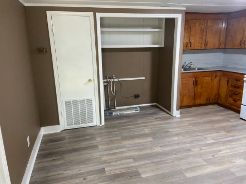 106 Musgrove St - Photo 2 of 11