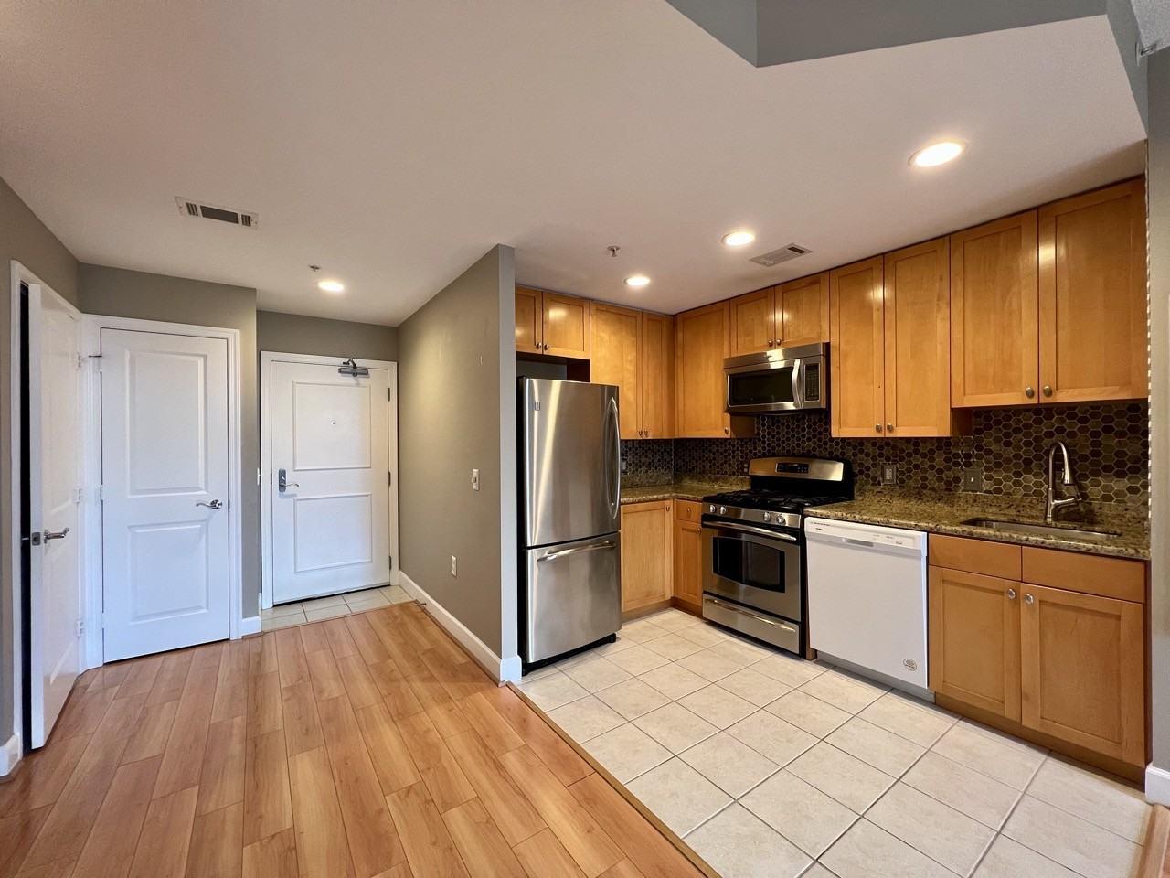 3600 South Glebe Road - 230W #230W - Photo 5 of 34
