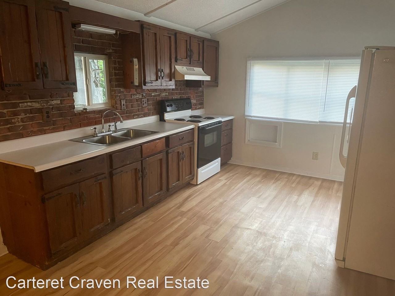 Sunset - Photo 3 of 8