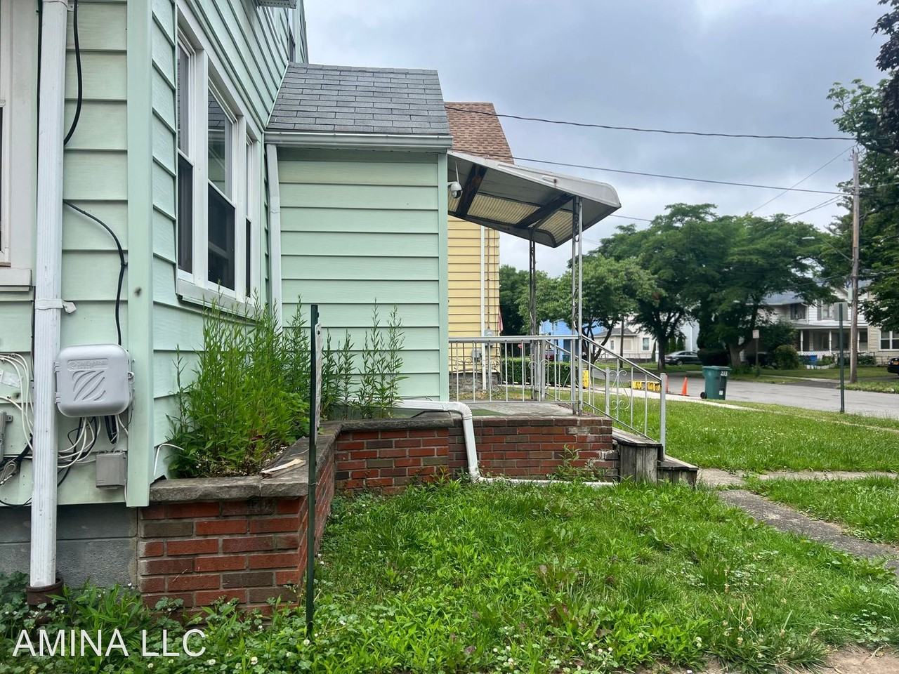 207 Campbell Pk - Photo 2 of 34