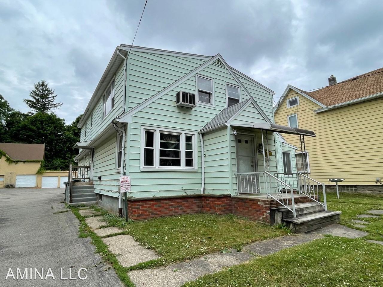 207 Campbell Pk - Photo 3 of 34