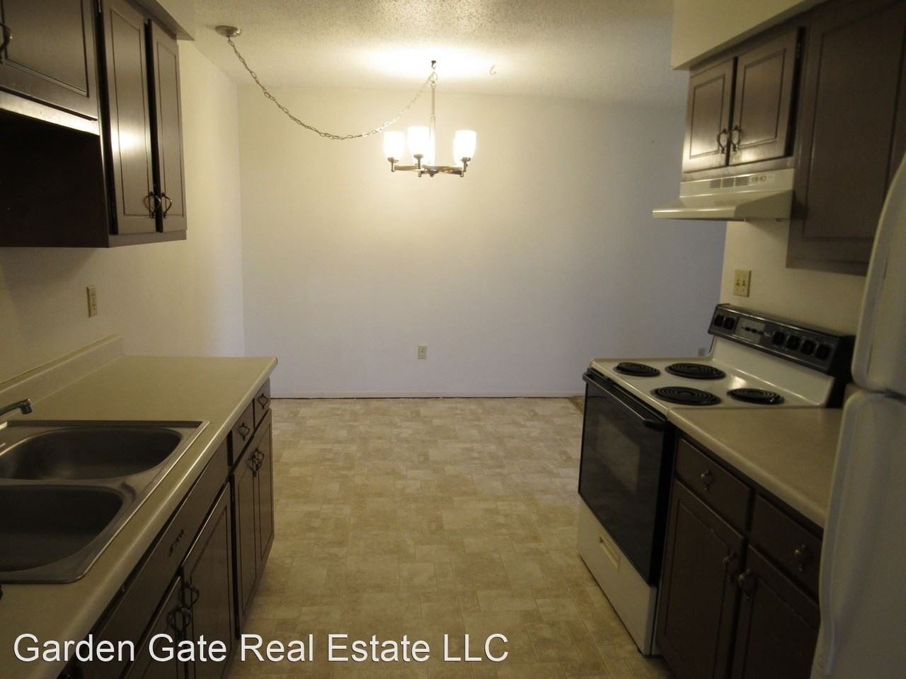 4500 4500 S Poplar 210 - Photo 3 of 11