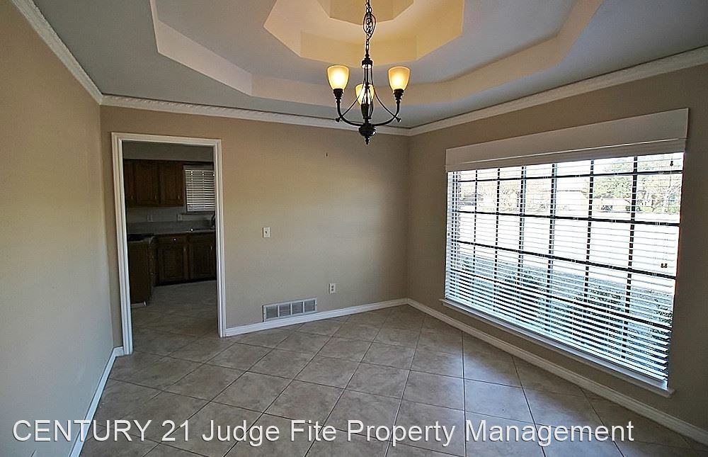 708 Spring Brook Dr - Photo 2 of 11
