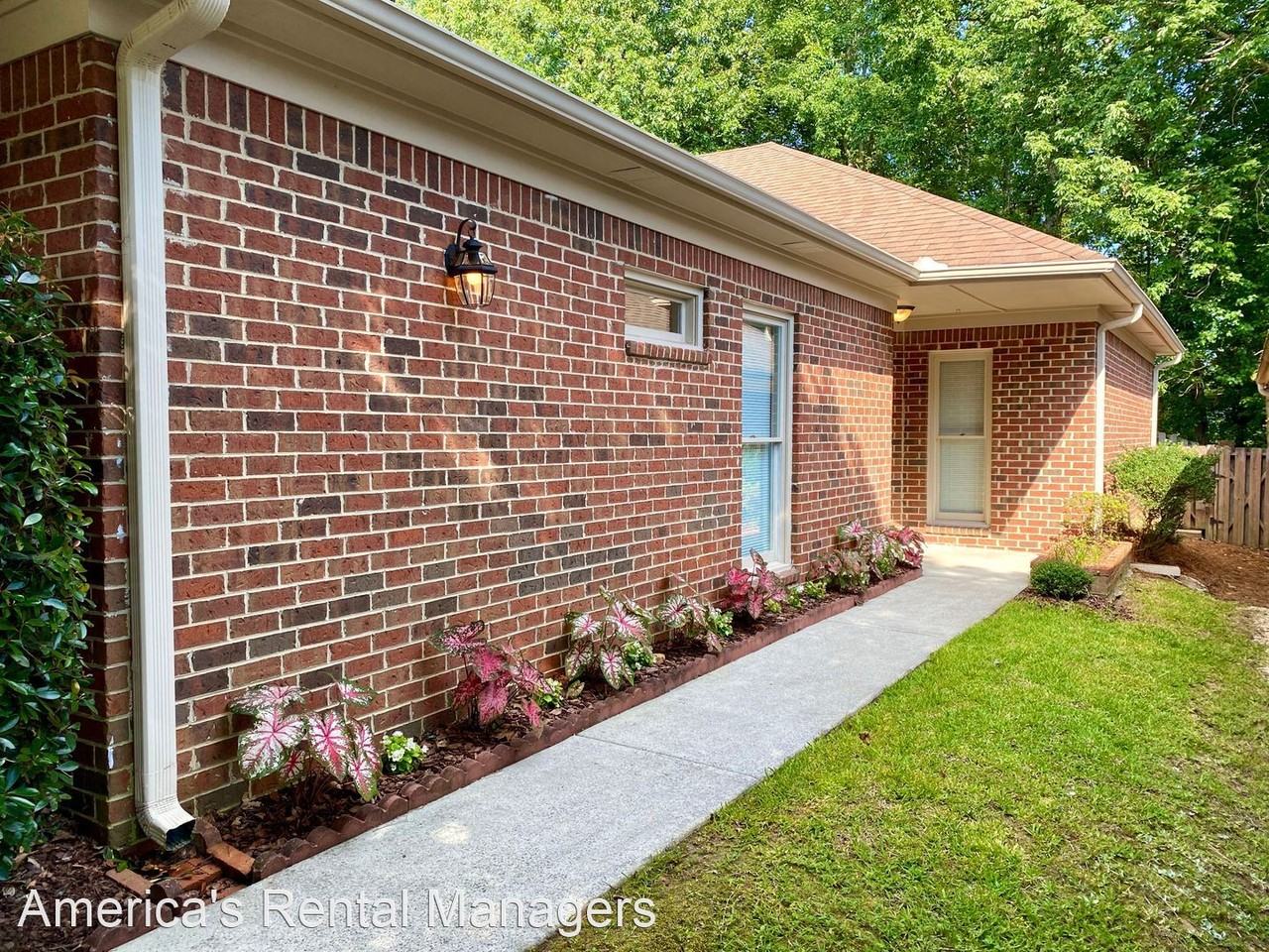 1125 Berwick Rd - Photo 3 of 44